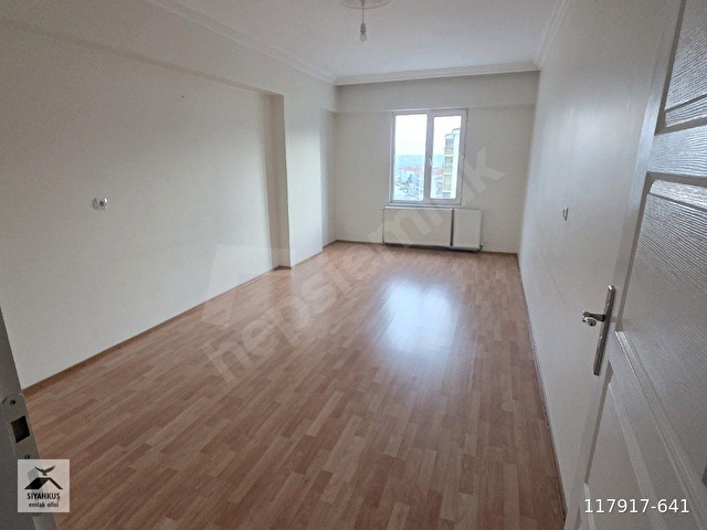 Osmancık Caddesi Yunus marketin üstünde 3+1 Köşebaşı geniş kiralık daire - Görsel 5