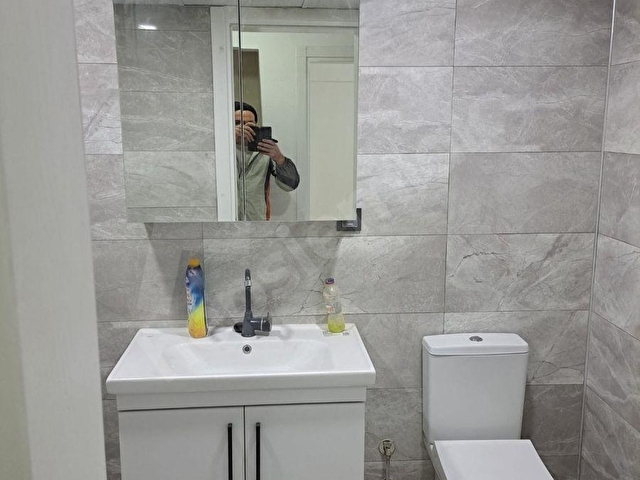 KUŞADASI ŞEHİR MERKEZİNDE SATILIK YENİ TADİLATLI 2+1 DAİRE - Görsel 13