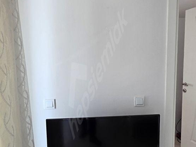 ATATÜRK BUL.CADDE ÜSTÜ LİBRA TERAS A.KAT EŞYALI BÜYÜK 1+1 DAİRE - Görsel 15