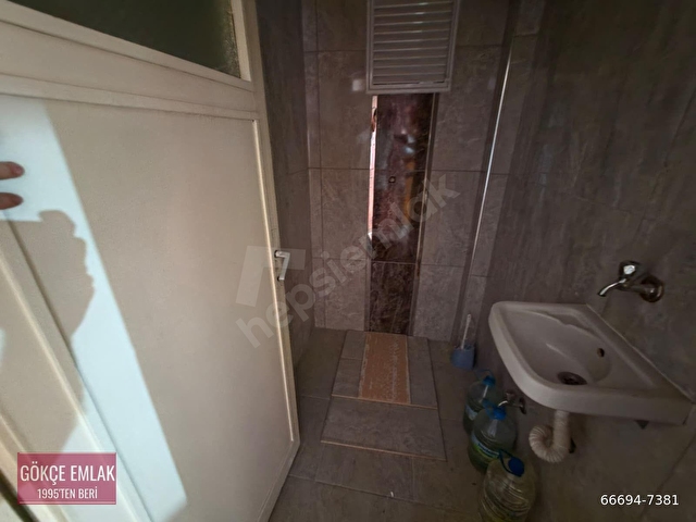 GÖKÇE EMLAKTAN YAKACIKTA CADDEYE YAKIN GENİŞ 3+1 ARA KAT DAİRE - Görsel 22