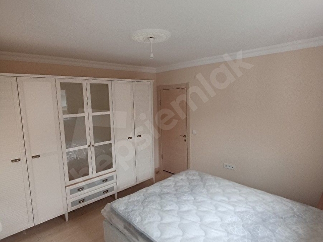 sahibinden CUMHURİYET MH.DE 7 YAŞINDA ARAKAT 2+1 / KAPALI OTOPARKLI / ÇİFT BALKONLU DAİRE - Görsel 4