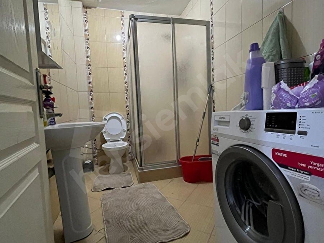 -REFERANS GAYRİMENKUL- MALTEPE FINDIKLIDA 2+1 90m² - Görsel 7