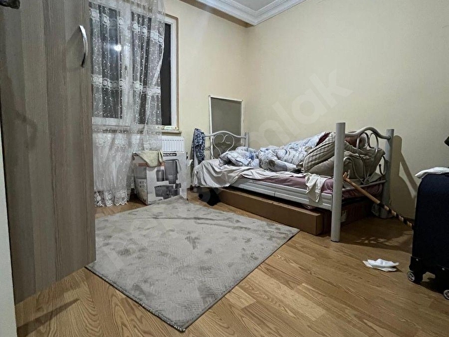 -REFERANS GAYRİMENKUL- MALTEPE FINDIKLIDA 2+1 90m² - Görsel 6