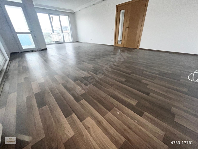 GÜNYÜZÜ EMLAKTAN FLORYA MERKEZDE ÇİFT GİRİŞLİ  İŞYERİ-OFİS 5+2 DUBLEX KİRALIK