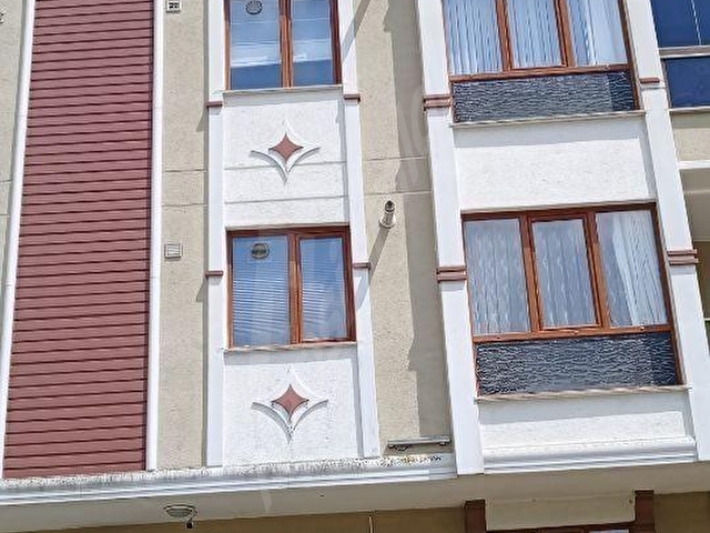 ÇEKMEKÖY ÇATALMEŞE MERKEZİ KONUM 3+1 125 M2 ASANSÖRLÜ BALKONLU - Görsel 11