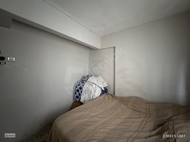 BAYRAMPAŞA CEVATPAŞADA SATILIK ARA KAT 1+1 DAİRE - Görsel 13