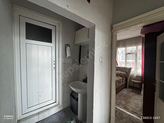 BAYRAMPAŞA CEVATPAŞADA SATILIK ARA KAT 1+1 DAİRE - Görsel 16