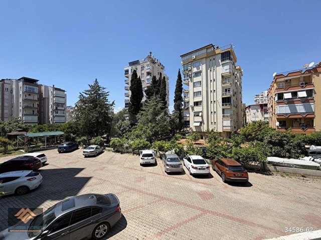 YEŞİLBAHÇEDE 3 BALKONLU EBEVEYN BANYOLU SATILIK 3+1 DAİRE - Görsel 9