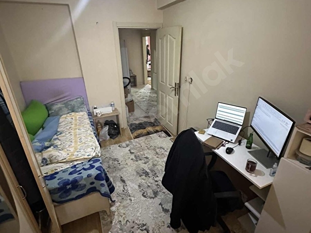 BAĞCILAR GÖZTEPEDE SATILIK 2+1 115m2 KULLANIŞLI DAİRE!!! - Görsel 6