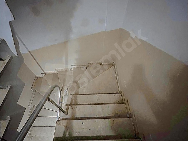 BAĞCILAR GÖZTEPEDE SATILIK 2+1 115m2 KULLANIŞLI DAİRE!!! - Görsel 22