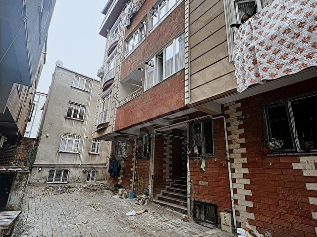 BAĞCILAR GÖZTEPEDE SATILIK 2+1 115m2 KULLANIŞLI DAİRE!!! - Görsel 27