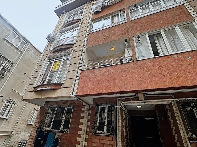 BAĞCILAR GÖZTEPEDE SATILIK 2+1 115m2 KULLANIŞLI DAİRE!!! - Görsel 26