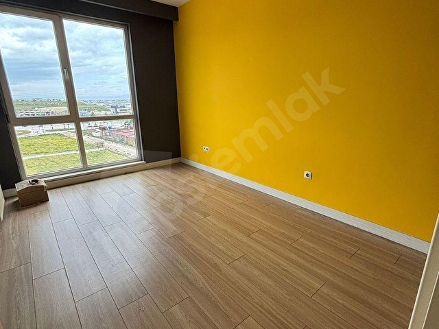 KAAN EMLAKTAN SİNPAŞAQUACİTY DE ARA KAT 2,5+1 LÜKS SATILIK DAİRE - Görsel 2