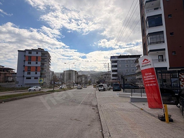 ÇAMLICADAN KIŞLA MAHALLESİNDE KİRALIK DAİRE - Görsel 7