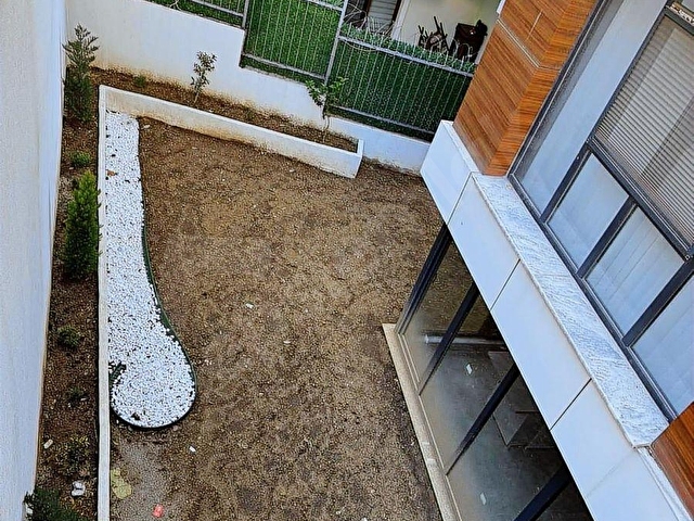 DİKİLİTAŞ DA 6 yıllık BİNADA 60M2 1 ODA 1 SALON ÖZEL BAHÇELİ - Görsel 16