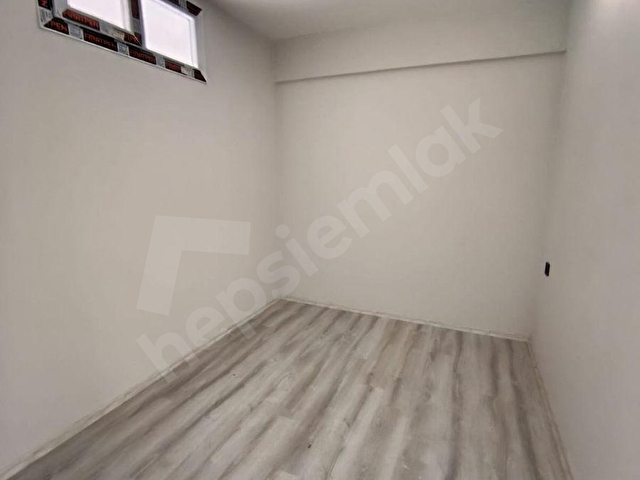 Emir Gruptan Muradiye Mahallesinde 3+1 Çift Cepheli Kiralık Daire - Görsel 8