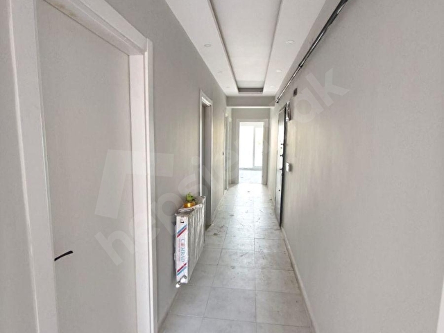 Emir Gruptan Muradiye Mahallesinde 3+1 Çift Cepheli Kiralık Daire - Görsel 4