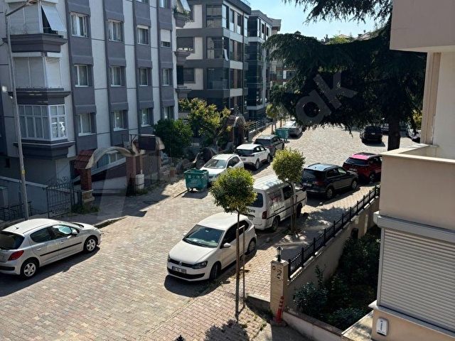 BAHÇELİEVLERDE 3+1 110 M2 ASANSÖRLÜ KOMBİLİ KİRALIK DAİRE - Görsel 13