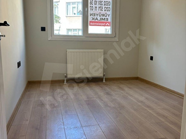 BAHÇELİEVLERDE 3+1 110 M2 ASANSÖRLÜ KOMBİLİ KİRALIK DAİRE - Görsel 7