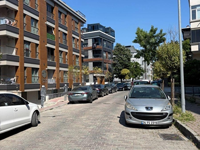 BAHÇELİEVLERDE 3+1 110 M2 ASANSÖRLÜ KOMBİLİ KİRALIK DAİRE - Görsel 25