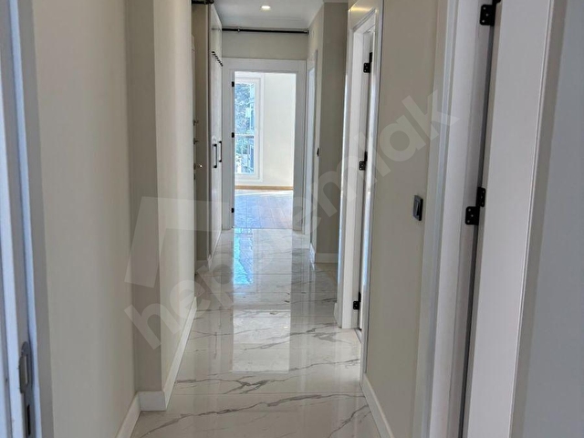 BAHÇELİEVLERDE 3+1 110 M2 ASANSÖRLÜ KOMBİLİ KİRALIK DAİRE - Görsel 10