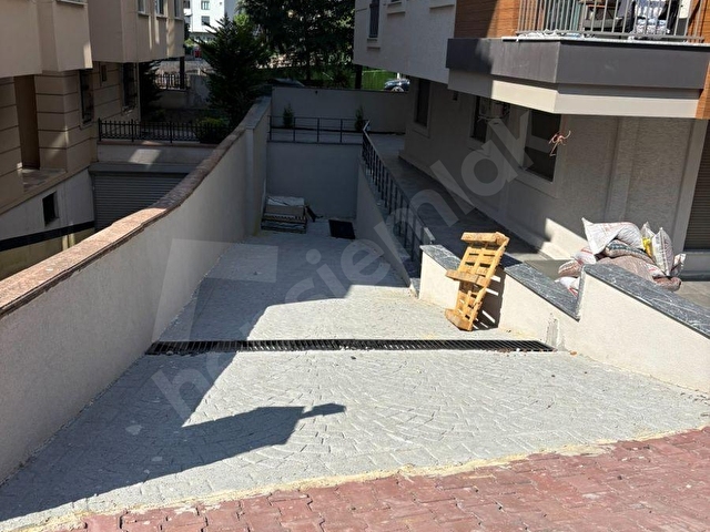 BAHÇELİEVLERDE 3+1 110 M2 ASANSÖRLÜ KOMBİLİ KİRALIK DAİRE - Görsel 23