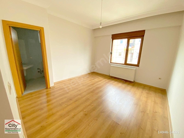 GÖZTEPE MEDİKAL PARK ARKASI, EBEVEYNLİ, BALKONLU, 145M2 , 3+1 - Görsel 26