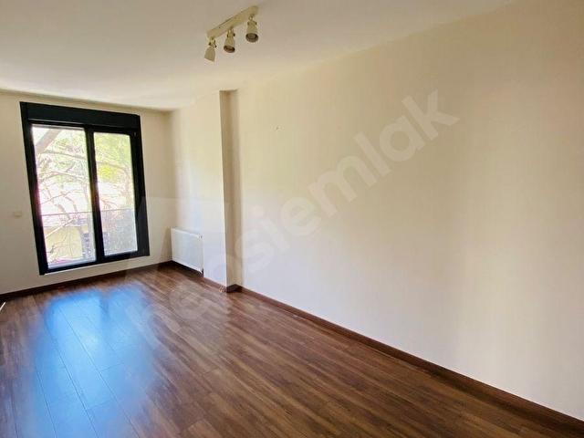 ŞENESENEVLERDE 90M2 NET 2+1 2.KAT 8 YILLIK EBEVEYN BANYOLU - Görsel 28