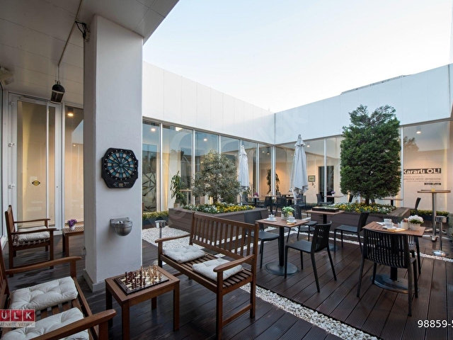 TAŞINMAYA HAZIRBAHÇELİ,DEKORASYONLU 1.200 M² KİRALIK OFİS