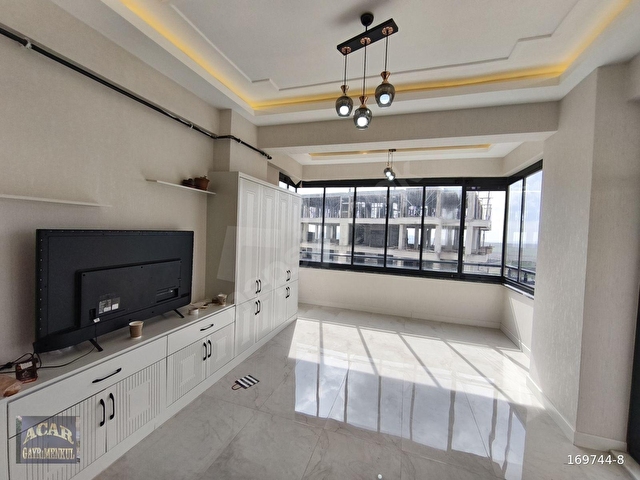 BEŞTEPEDE SATLIK FULL+FULL MASRAFSIZ CADDE ÜZERİ ARA KAT DAİRE - Görsel 5