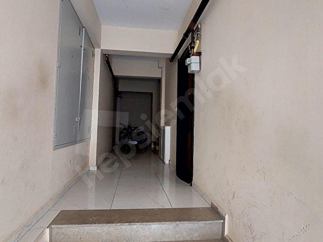 ÇANAKKALE İSMETPAŞA MAH. ÇOK MERKEZİ KONUMDA SATILIK 1+1 DAİRE - Görsel 18