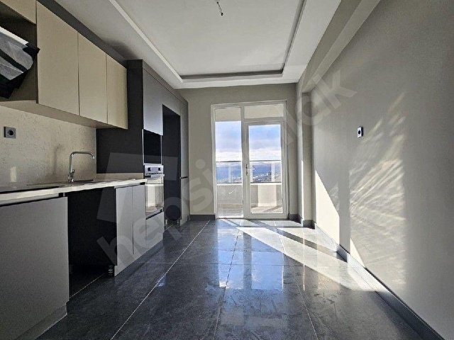 DİKKATLİ GAYRİMENKULDEN ÇANKAYA ÜNİVERSİTESİ YANINDA EBEVEYN BANYOLU 2+1 SATILIK DAİRELER - Görsel 9