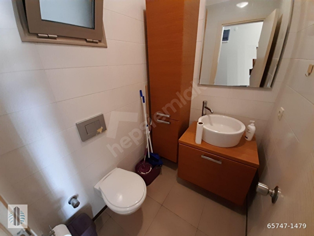 (A1479) Denize Yürünür, Havuzlu site, Geniş Bahçe, Bakımlı Villa - Görsel 17