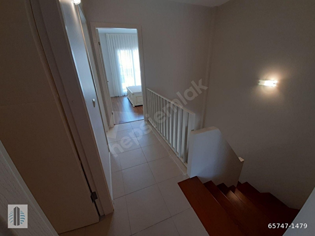 (A1479) Denize Yürünür, Havuzlu site, Geniş Bahçe, Bakımlı Villa - Görsel 27