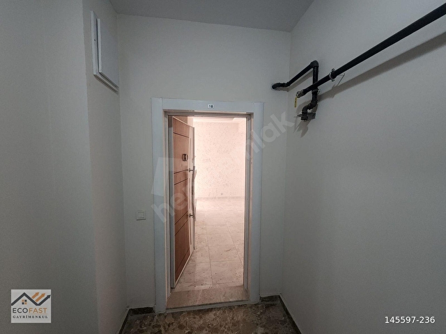Menemen Asarlıkta kiralık Geniş 3+1 Daire - Görsel 11