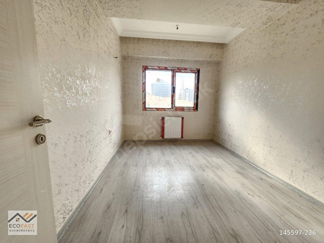Menemen Asarlıkta kiralık Geniş 3+1 Daire - Görsel 3