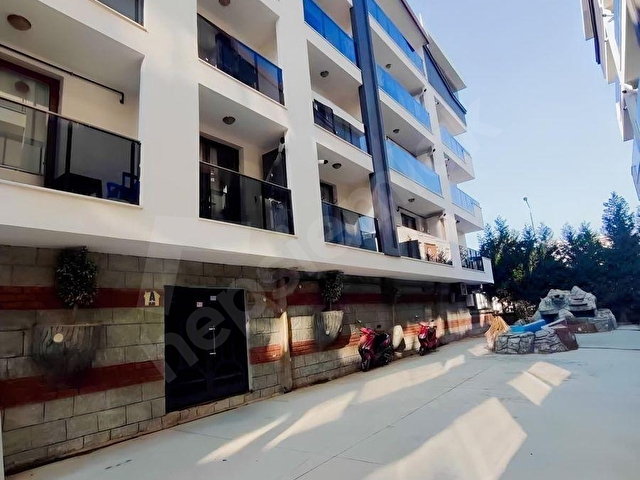EGE AYYILDIZDAN SİTE İÇERİSNDE EŞYALI 1+1 DAİRE - Görsel 5