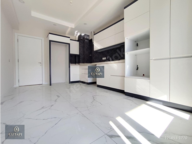 ÖZYAPIDAN ÇAKMAKTA 2+1 MÜKEMMEL KONUMDA FIRSAT DAİRE - Görsel 23