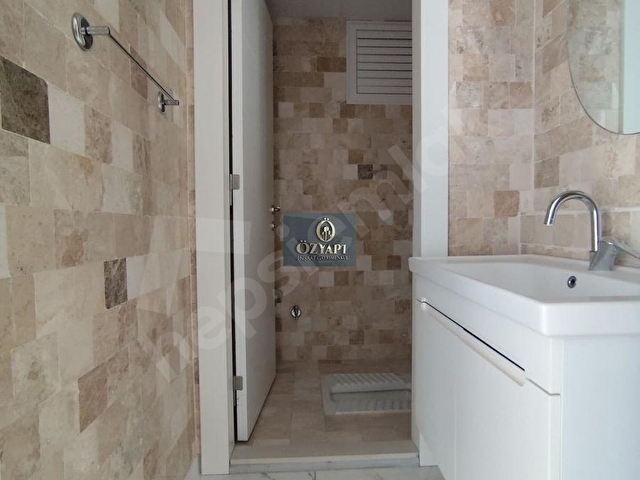 ÖZYAPIDAN ÇAKMAKTA 2+1 MÜKEMMEL KONUMDA FIRSAT DAİRE - Görsel 20