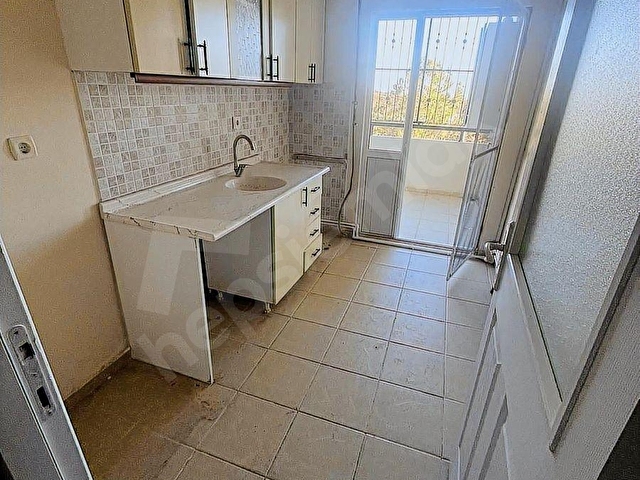 ŞAMBAYADI TOKİ DE KİRALIK 2+1 KAPALI MUTFAK DAİRE - Görsel 13
