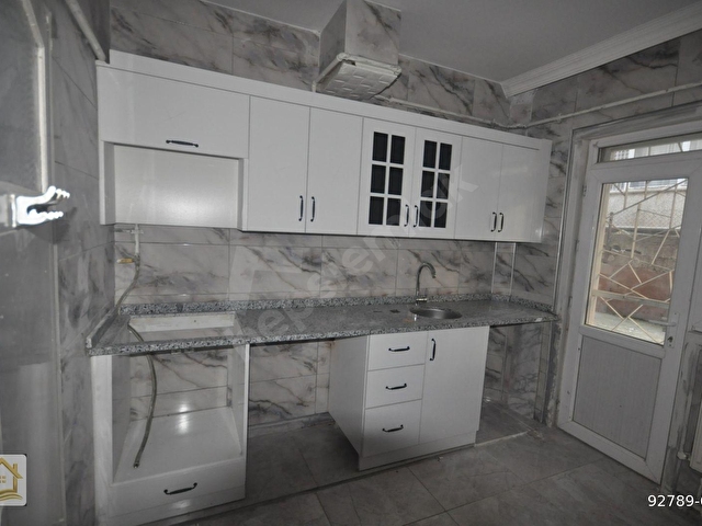 Kavaklık Mahallesinde Kiralık 1+1 Geniş Daire (Yeni Bakım Yapılmıştır) - Görsel 13