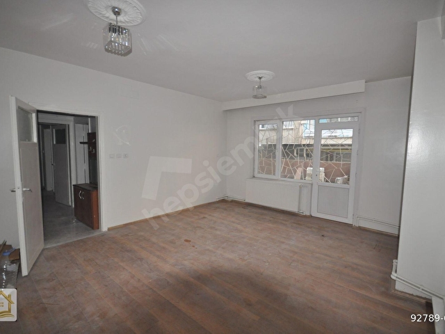 Kavaklık Mahallesinde Kiralık 1+1 Geniş Daire (Yeni Bakım Yapılmıştır) - Görsel 27