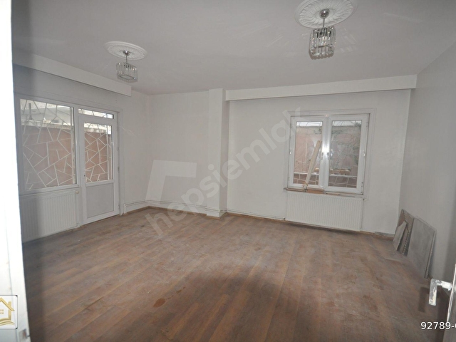 Kavaklık Mahallesinde Kiralık 1+1 Geniş Daire (Yeni Bakım Yapılmıştır) - Görsel 3