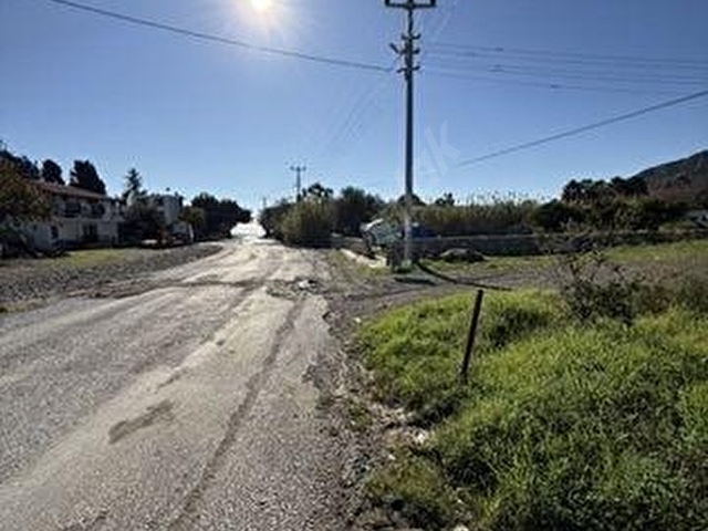 Datça Ovabükü anayol cepheli denize 120 m plan içi 2215 m2 tarla - Görsel 4
