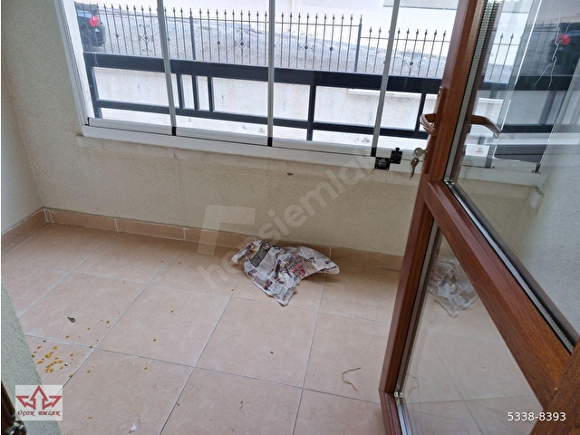 ATA MAHALLESİNDE KİRALIK DAİRE 3+1 2.KAT GÜNEY CEPHE ASANSÖRLÜ KAPALI OTO PARKLI MANTOLAMALI - Görsel 5