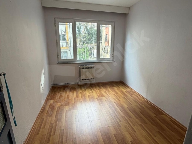 ORTAKLAR CADDESİ PARELELİ 2+1 KOMBİLİ - Görsel 9