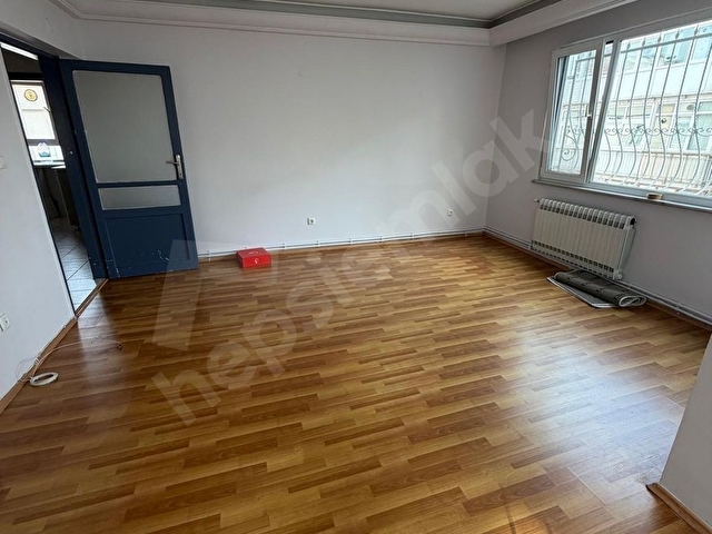ORTAKLAR CADDESİ PARELELİ 2+1 KOMBİLİ - Görsel 19