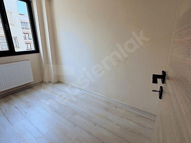 DEMETTEN GÜLYAKA MAH 2+1 YENİ BİNA ASANSÖR OTOPARK KİRALIK... - Görsel 11