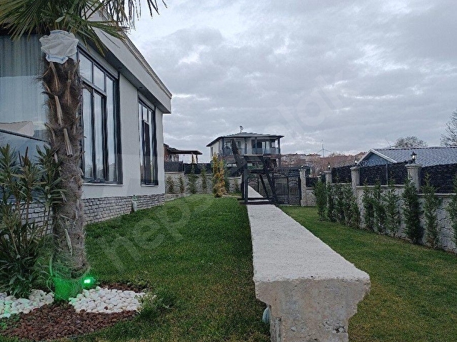 ÇATALÇA İHSANİYEDE KÖYE YAKIN 1 DÖNÜM İÇİNDE LÜKS EŞYALI SATILIK YAZLIK - Görsel 7