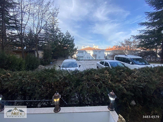 NETDEN SOKULLU CADDE ÜZERİ VİLLA TADINDA LÜKS YAPILI - Görsel 18